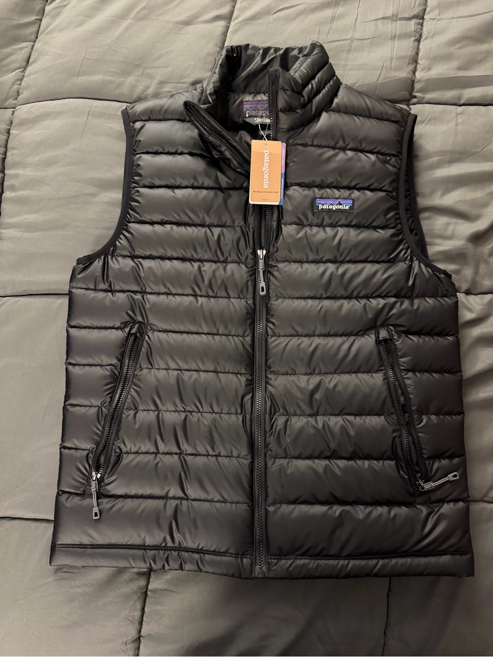 Patagonia Men's Black Quilted Down Vest